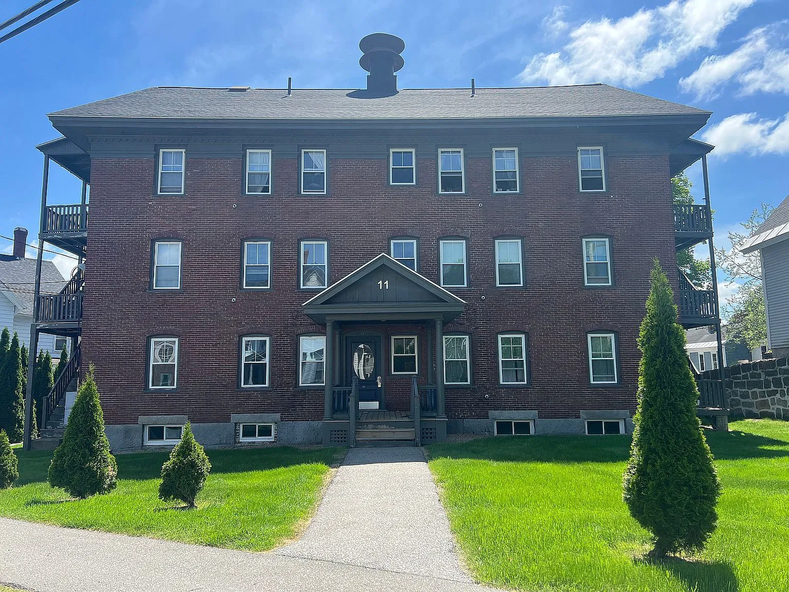1 bed, 1.0 bath, $1,750 — Photo 1
