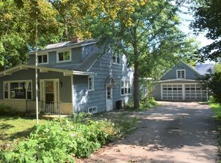 45 Garfield Pkwy, Williams Bay, WI 53191