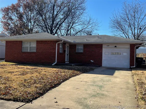 519 NW Oak Park Rd, Bartlesville, OK 74003