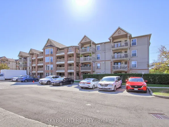 4003 Kilmer Dr #302, Burlington, ON L7M 4M1