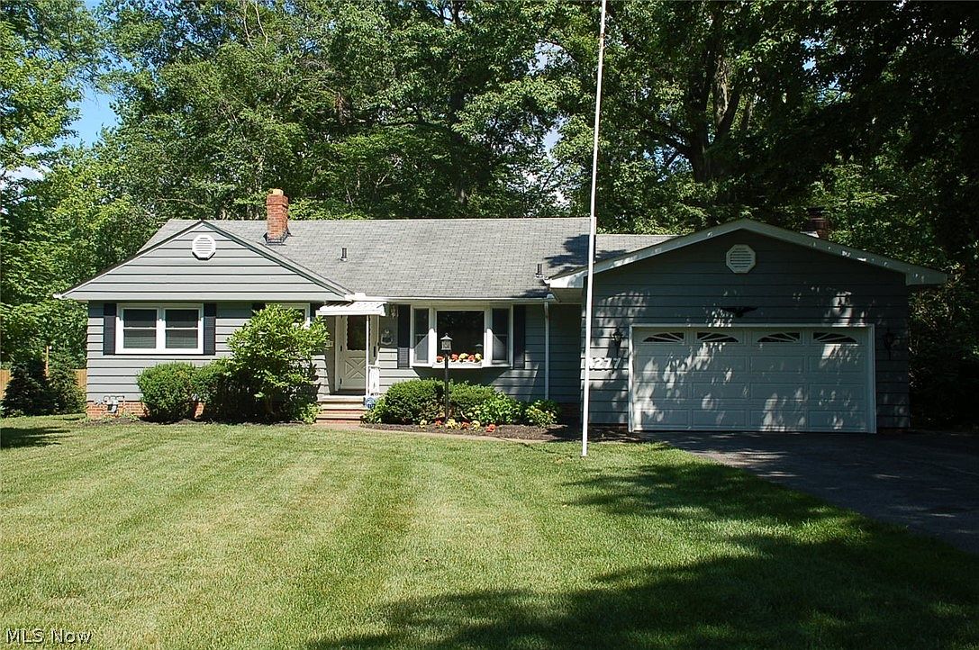 4277 Canterbury Rd, North Olmsted, OH 44070 Zillow
