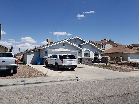 3rd image of 10249 Valle De Oro Dr