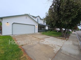 6521 W Parapet Dr, Boise, ID 83714