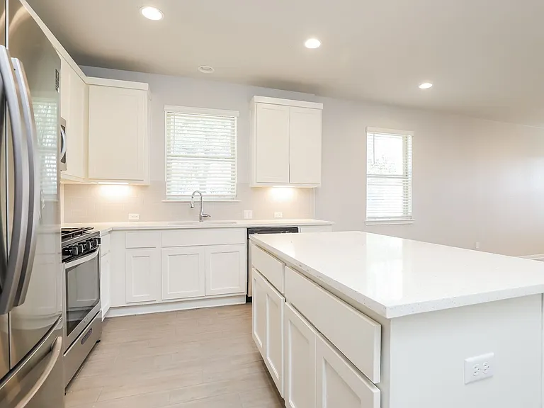 2724 Juniper Woods Rd — Photo 7