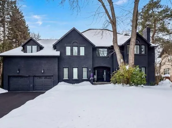 1436 Crescent Rd, Mississauga, ON L5H 1P6