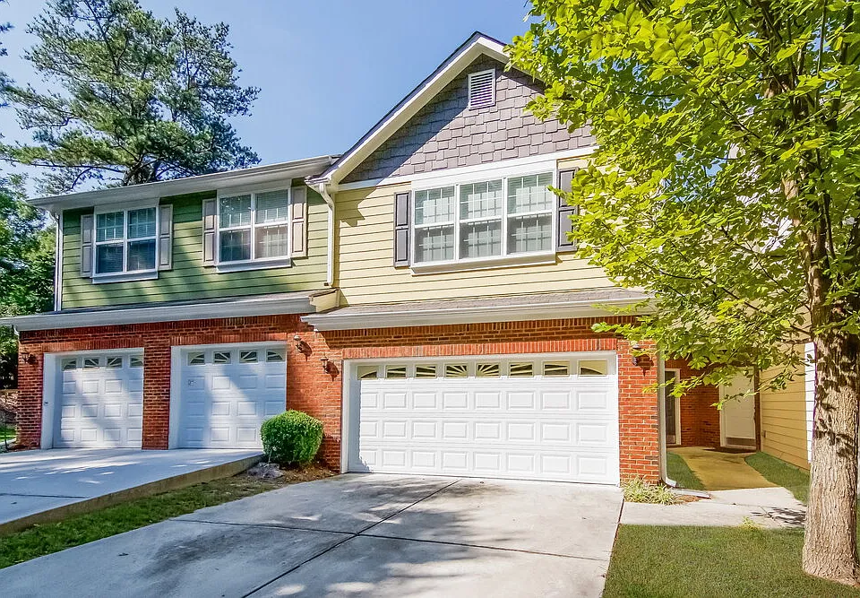 899 Ivydale Ln