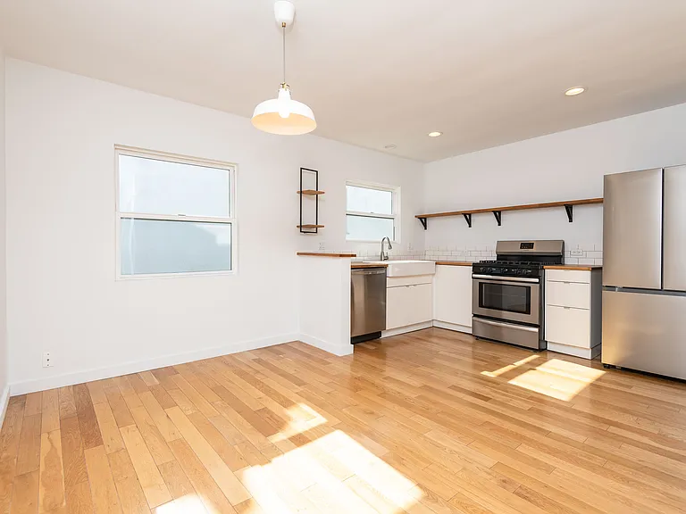 1341 S Burnside Ave #3A — Photo 7