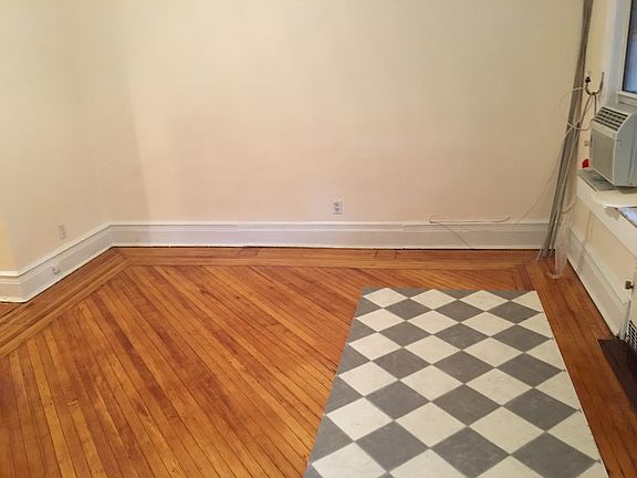 5th image of 2127 83rd St #1