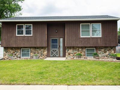 2561 Gloria Dr, Waterloo, IA, 50701