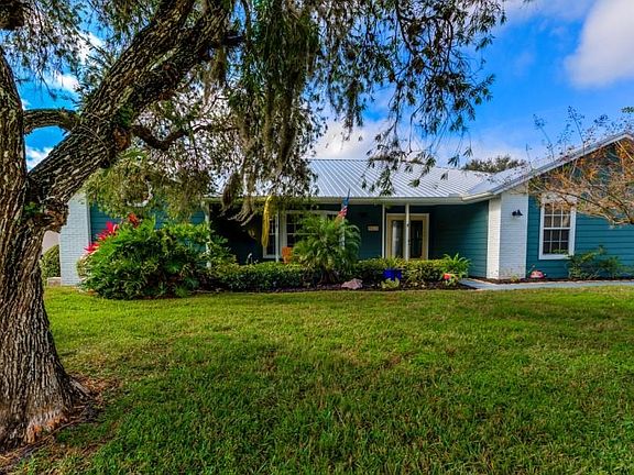 2nd image of 1956 Rolling Green Cir