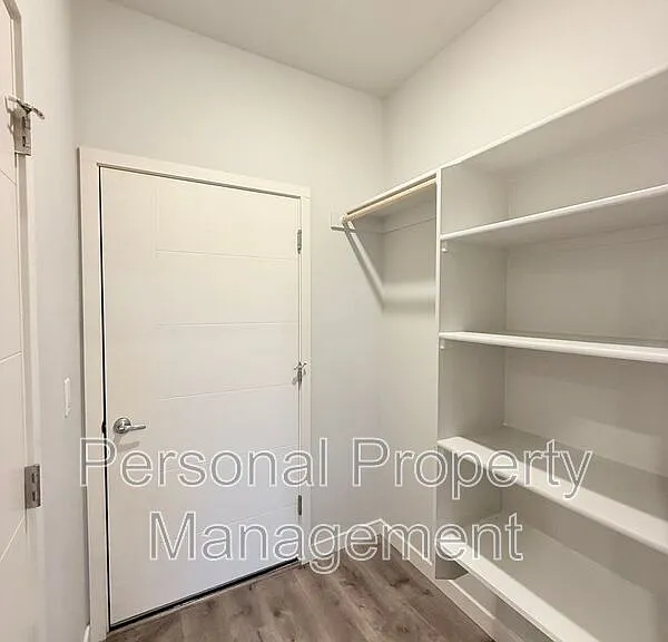 3512 NE 61st Way — Photo 6