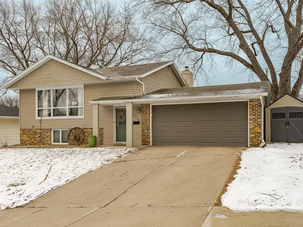 624 27th St NW, Rochester, MN 55901