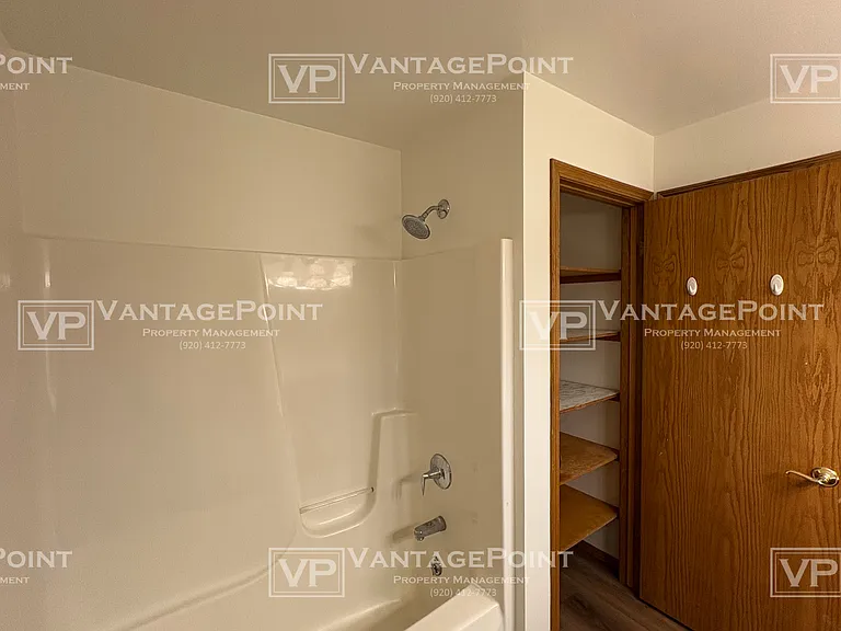 216 S Fisk St — Photo 14