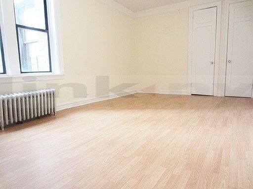 2nd image of 770 Garden St APT 6B