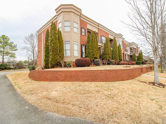 2nd image of 6423 Lincoln Park Pl NW
