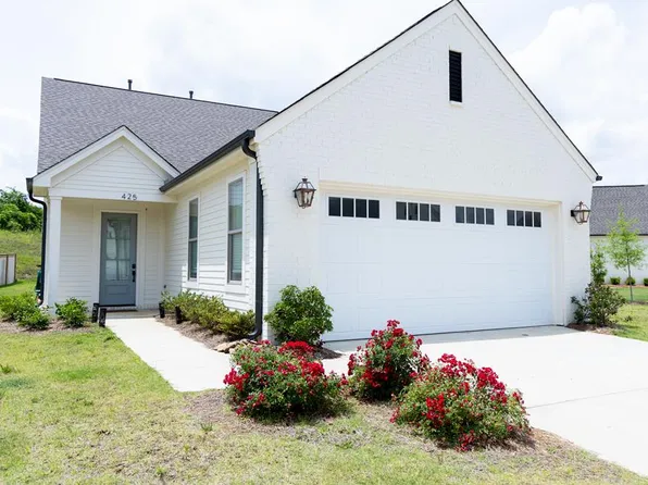 425 S Grove Dr, Oxford, MS 38655