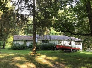 5550 Bonnie Ln, Jamestown, PA 16134