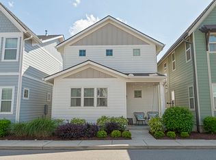 1020 Treaty Oaks Dr, Nashville, TN 37209