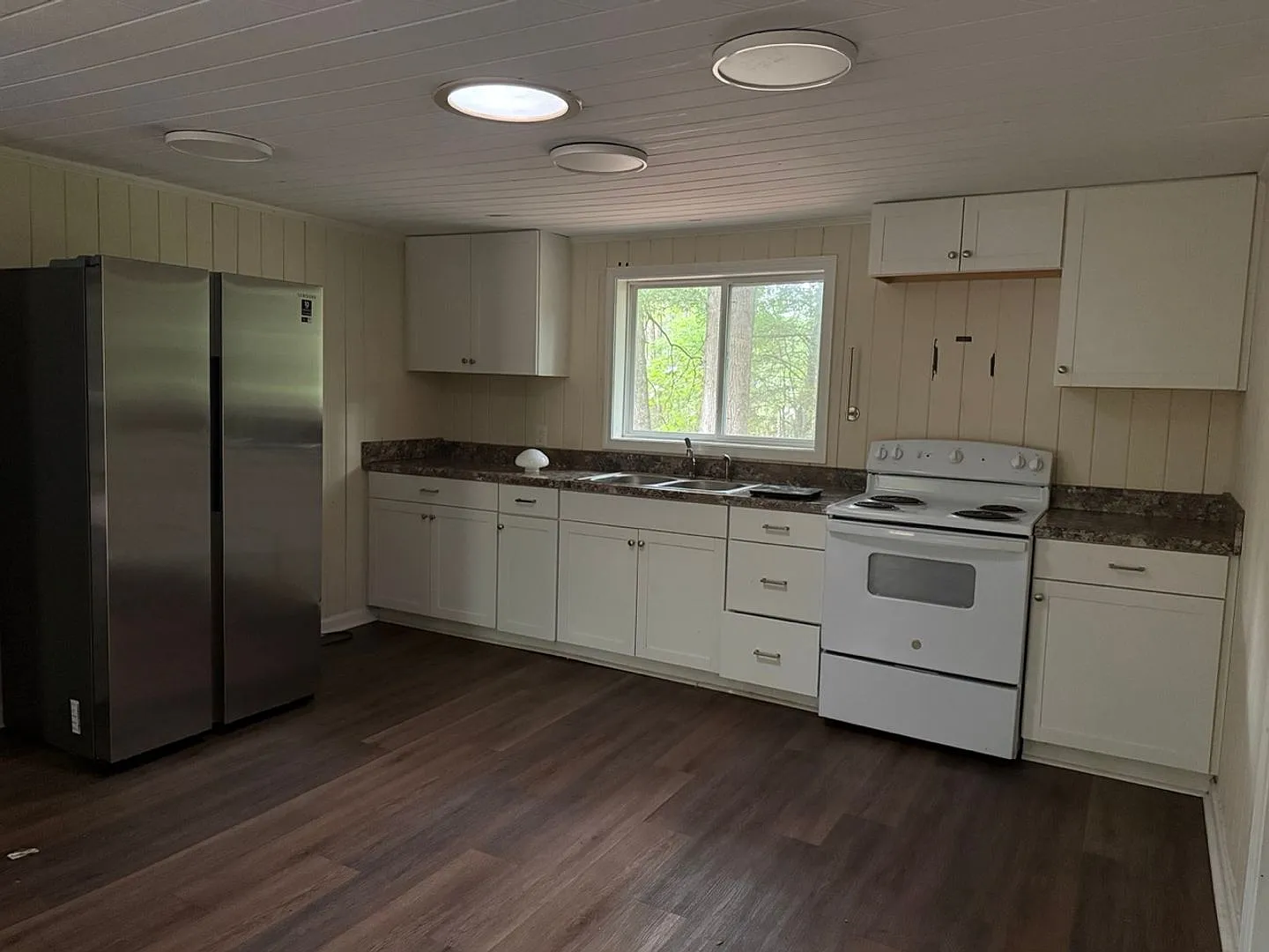Charming 2BR Country Home Near UGA in Winterville — Photo 2