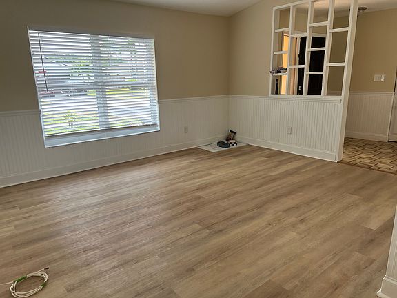 Living room/Family room
