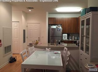88 Brownstone Way APT 105, Englewood, NJ 07631
