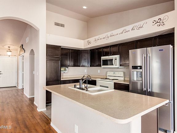 3rd image of 17626 N Melissa Ln