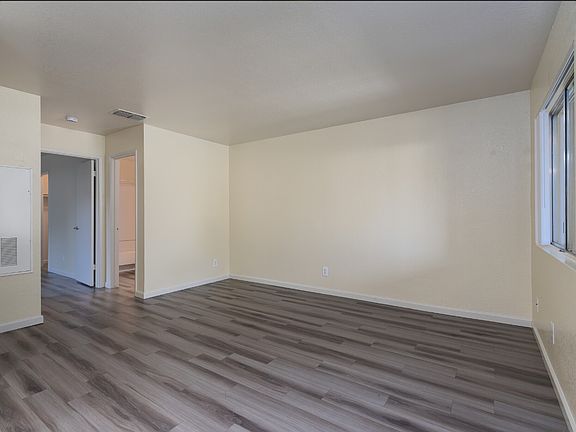 3rd image of 5416 Jackson St #Aeec47908