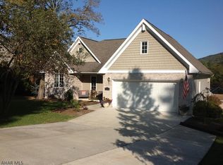 523 Forbes Rd, Bedford, PA 15522