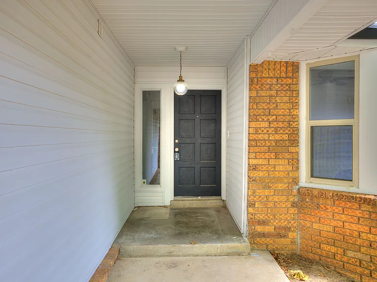3351 S 143rd East Ave — Photo 4