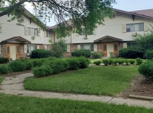9520 W Fond Du Lac Ave, Milwaukee, WI 53225