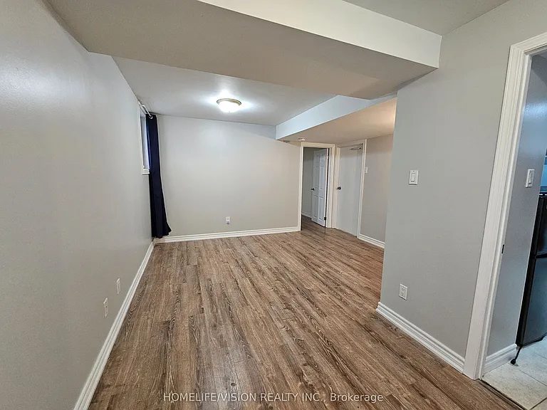 596 Skinner Ave #LOWER — Photo 6