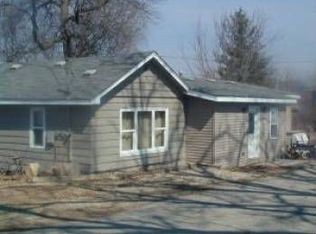 W1272 Posey Rd, Genoa City, WI 53128