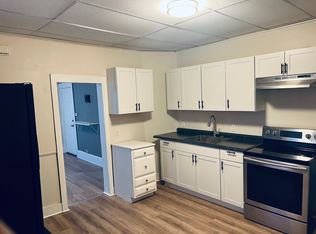 585 Chestnut St APT 1, Springfield, MA 01107