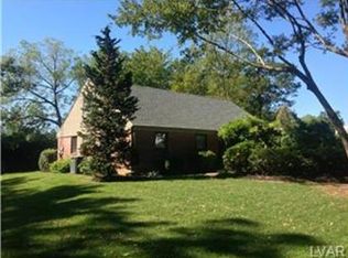 4142 Windsor Dr, Allentown, PA