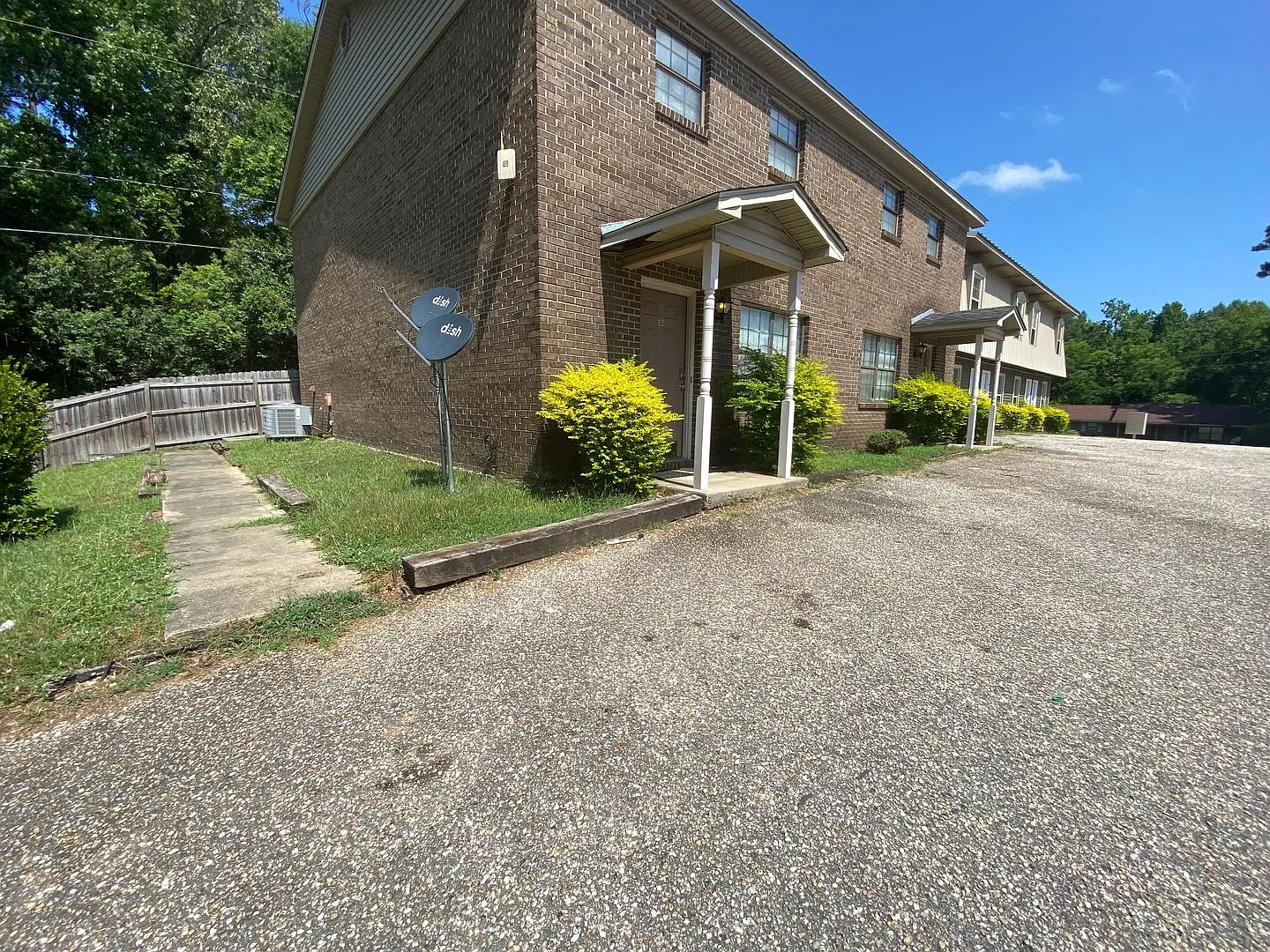 73 Madison Monroeville — Photo 1