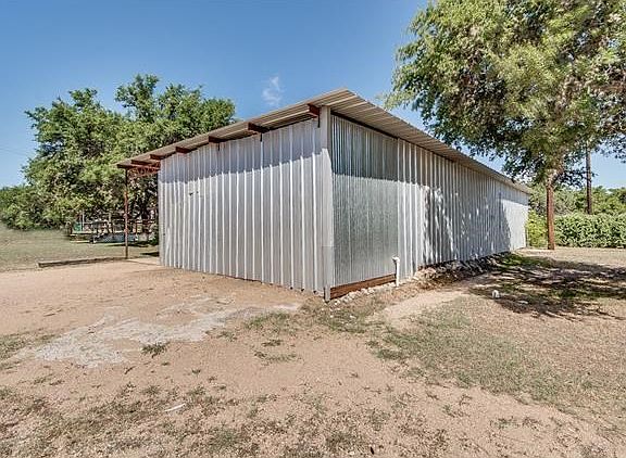 3rd image of 108 Heritage Bend Dr