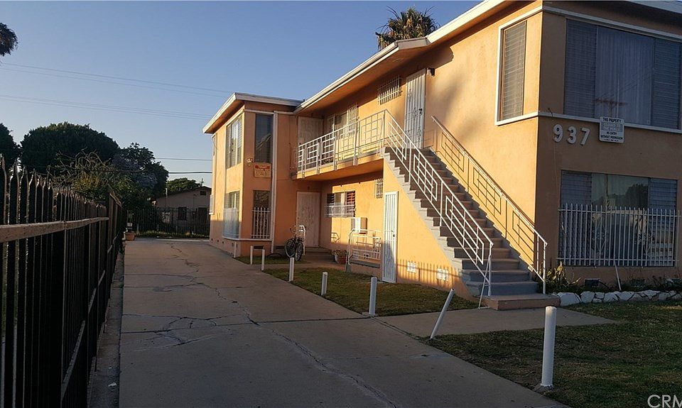 1st image of 937 E 92nd St APT 4