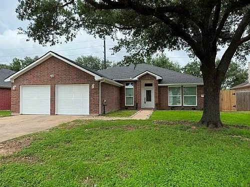 6426 Bowtrail Photo 1