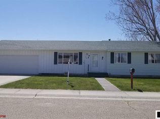 1508 Crest Way, Worland, WY 82401