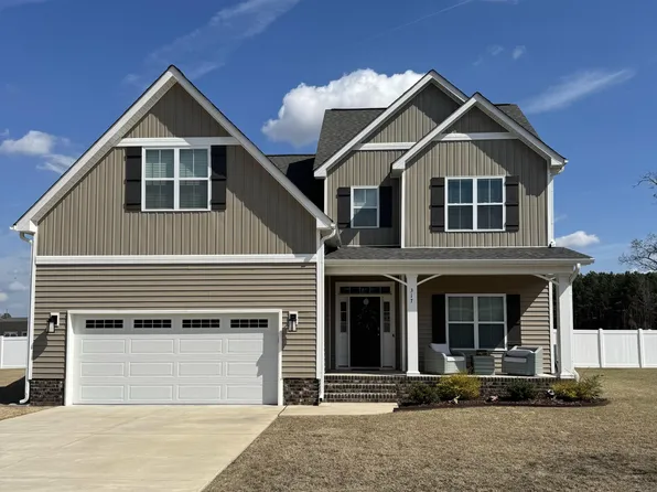317 Shortleaf Drive, Grimesland, NC 27837