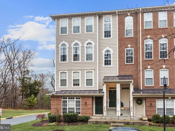 6070 Aster Haven Cir #134, Haymarket, VA 20169