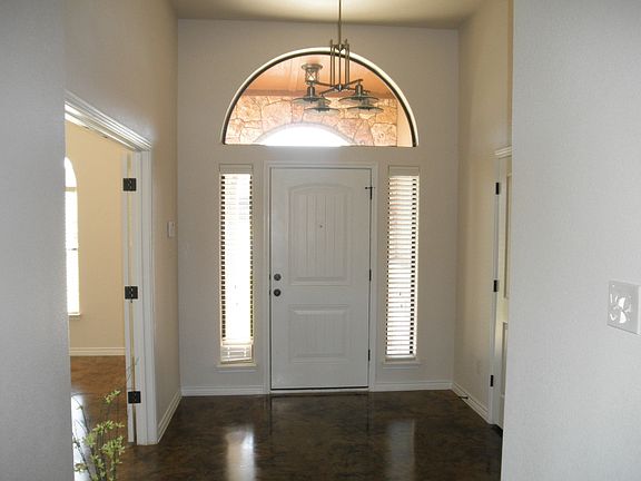 4th image of 5401 Weeping Oak Dr
