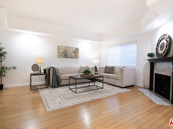 5th image of 1537 S Wooster St APT 105