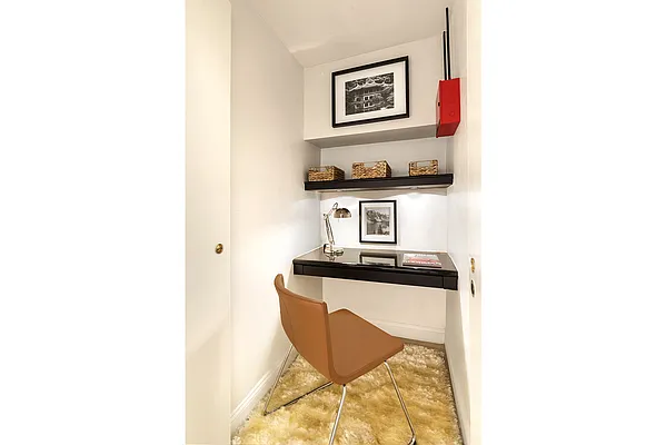 Rented by Warburg | media 17