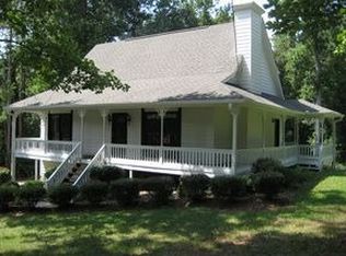 219 Valley Brook Dr, Woodstock, GA 30188