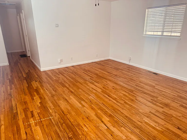 1304 Downs Dr #A — Photo 9