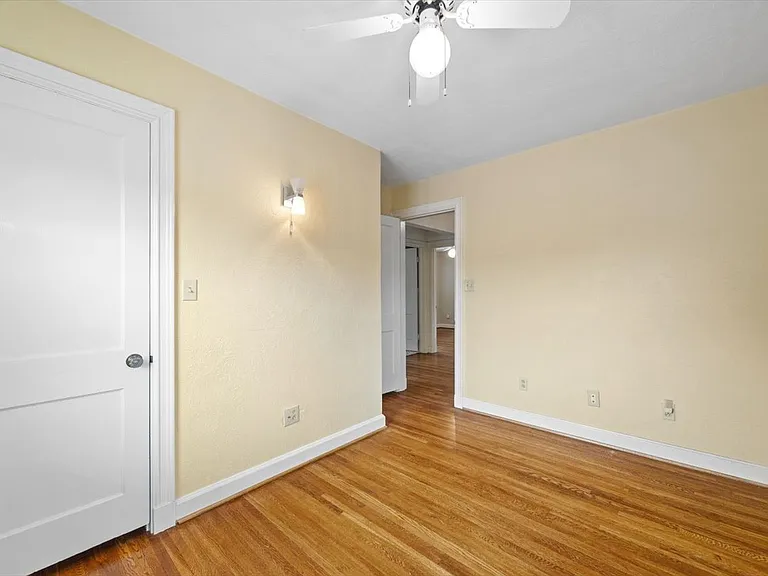 932 Woodrow Ave — Photo 47
