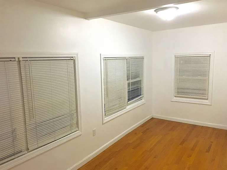 33 Fairmont St #2 — Photo 6