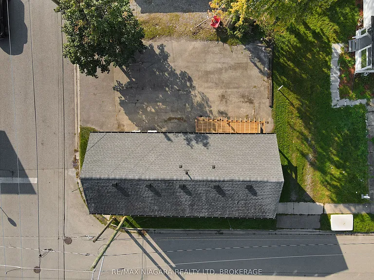 132 Waterloo St #1 — Photo 14