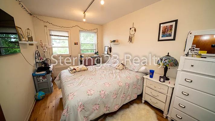 1st image of 30-36 38th St #2C